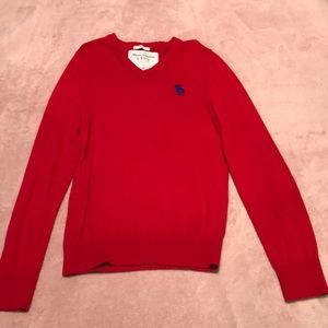 ❤️Medium red Abercrombie and Fitch sweater